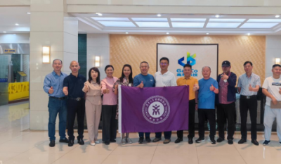 共襄盛举，，，，，，，齐书未来生长新篇章——清华大学安徽校友会向导一行莅临指导